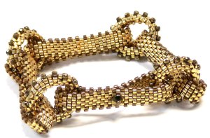 abw1som6-gl-moneyshot5